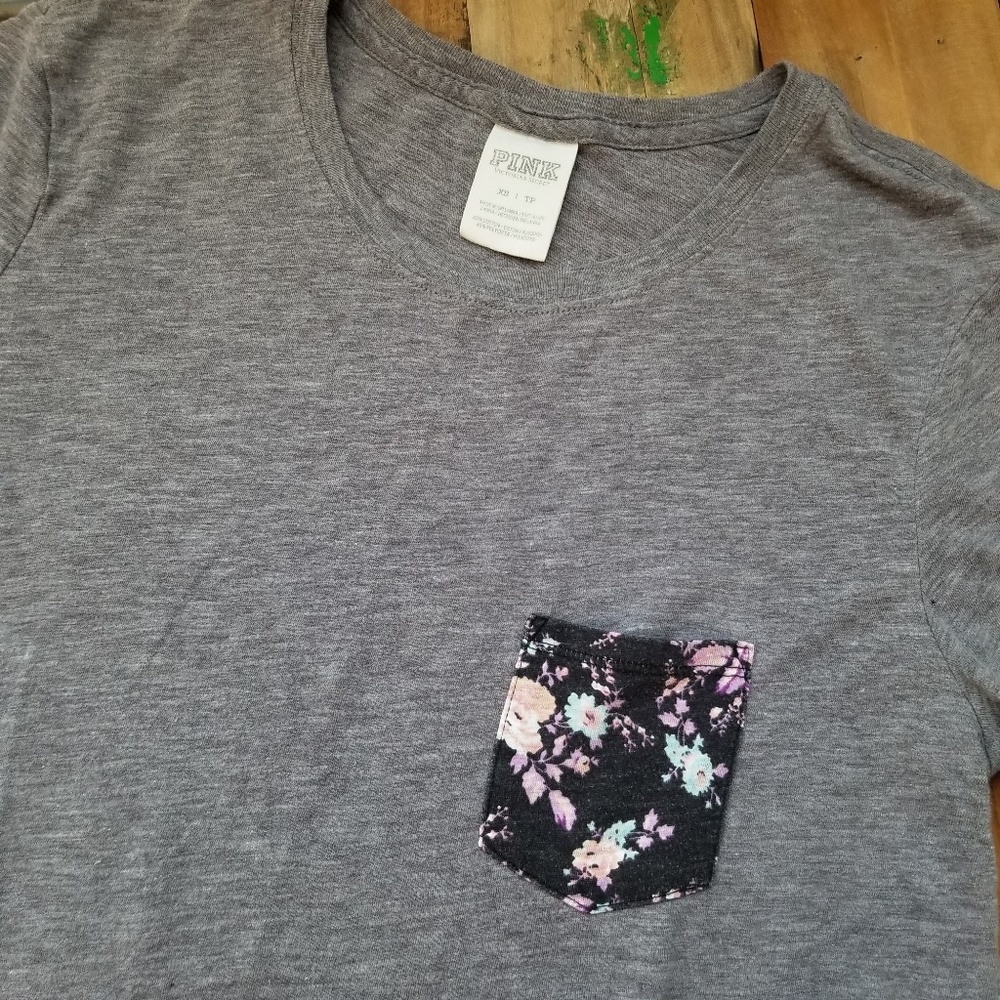 PINK Victoria's Secret Floral Pocket Tee Xs